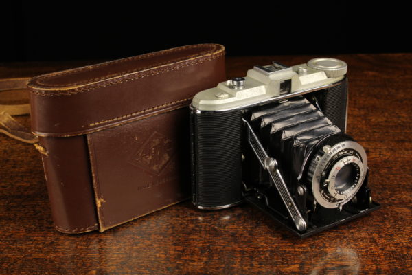 Lot 140 | Antique Cameras & Vintage Trains Sale | Wilkinsons Auctioneers Doncaster