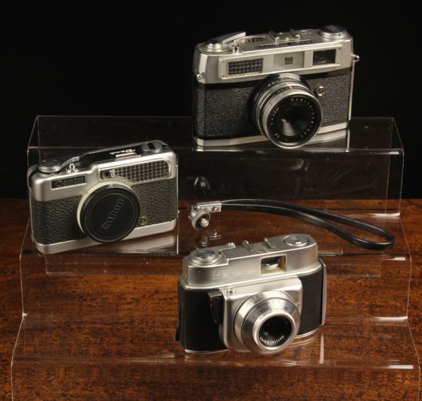 Lot 170 | Antique Cameras & Vintage Trains Sale | Wilkinsons Auctioneers Doncaster