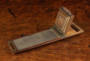 Lot 39 | period-oak-treen-and-folk-art-day-1 | Wilkinsons Auctioneers Doncaster