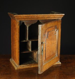 Lot 600 | period-oak-country-furniture-effects-day-2 | Wilkinsons Auctioneers Doncaster