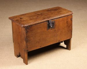 Lot 90 | period-oak-treen-and-folk-art-day-1 | Wilkinsons Auctioneers Doncaster