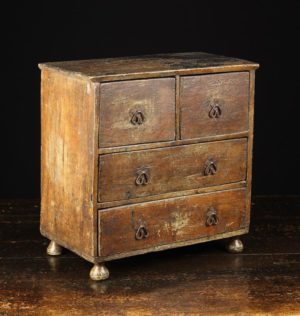 Lot 93 | period-oak-treen-and-folk-art-day-1 | Wilkinsons Auctioneers Doncaster