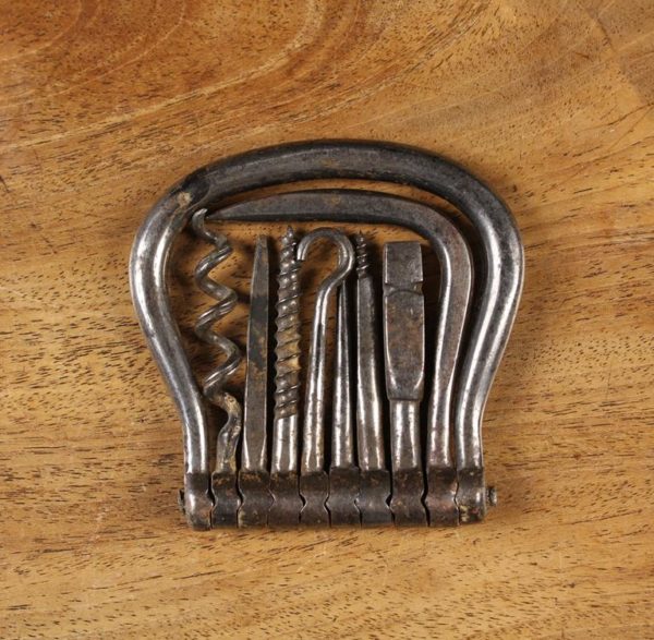 Lot 140 | period-oak-treen-cork-screw-furniture-december-2023 | Wilkinsons Auctioneers Doncaster